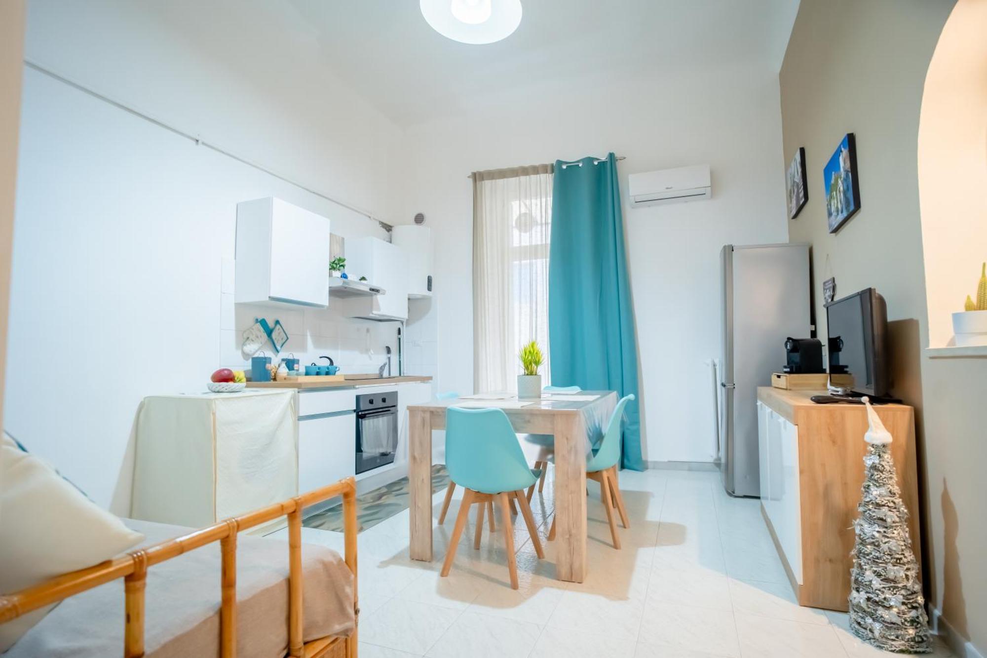 Dimora Dante 310 Apartment Bari Luaran gambar