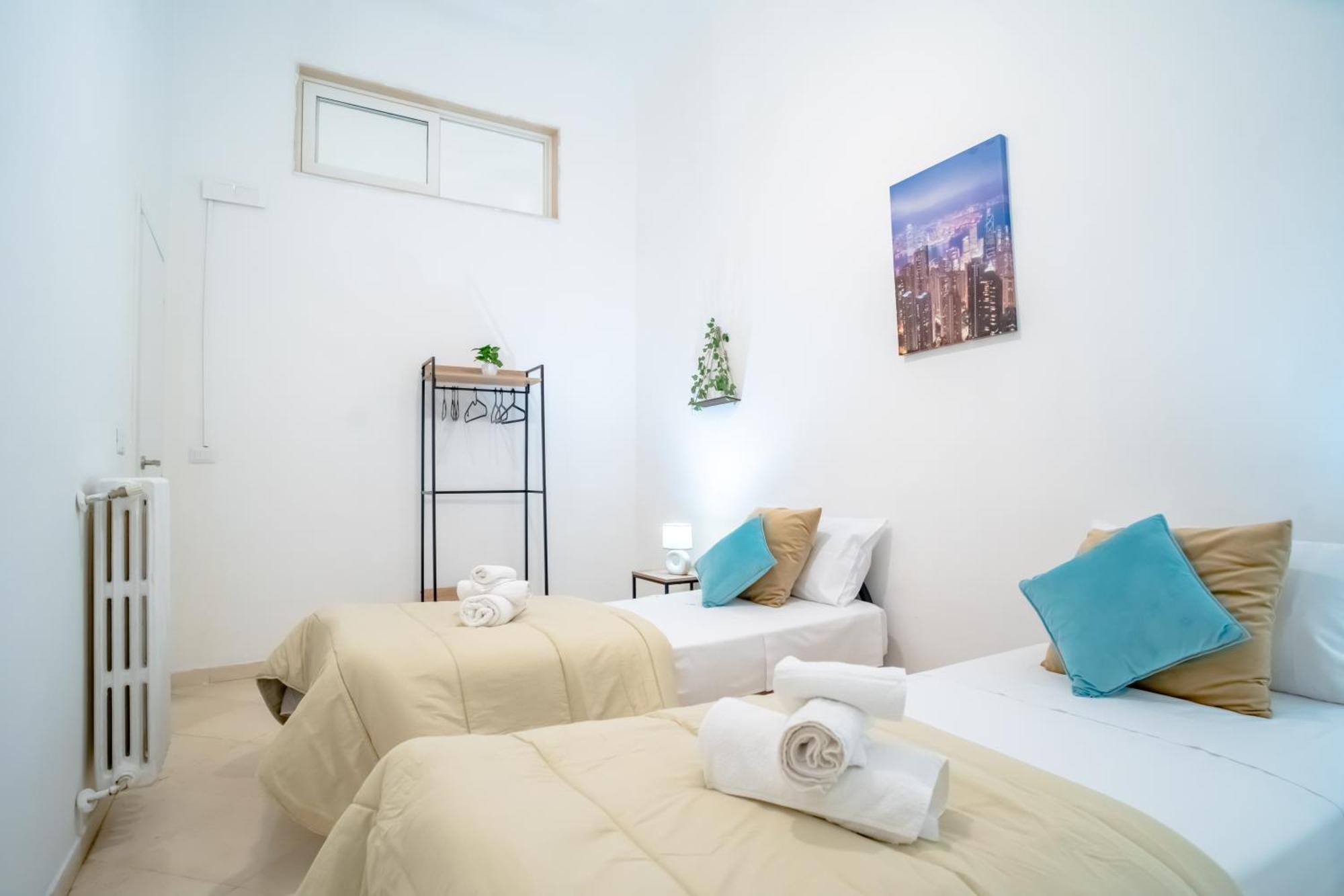 Dimora Dante 310 Apartment Bari Luaran gambar