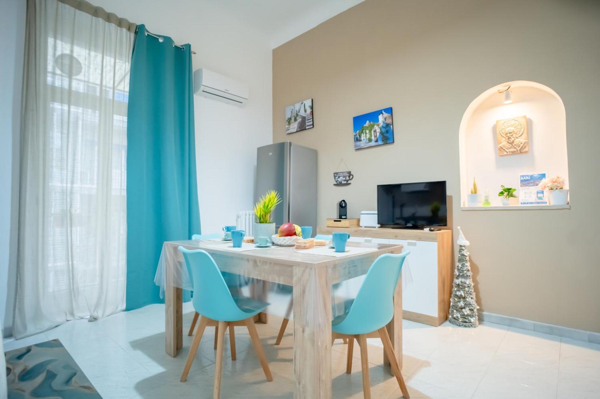 Dimora Dante 310 Apartment Bari Luaran gambar