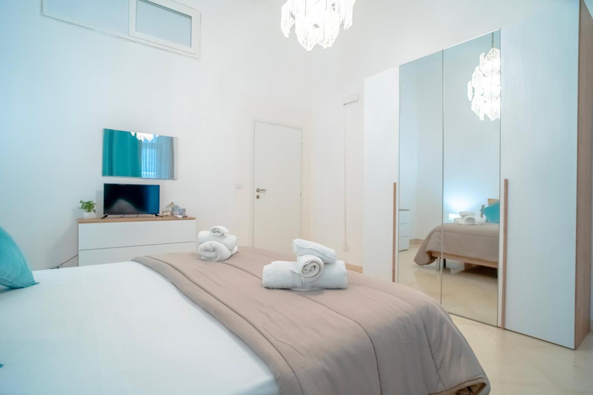 Dimora Dante 310 Apartment Bari Luaran gambar
