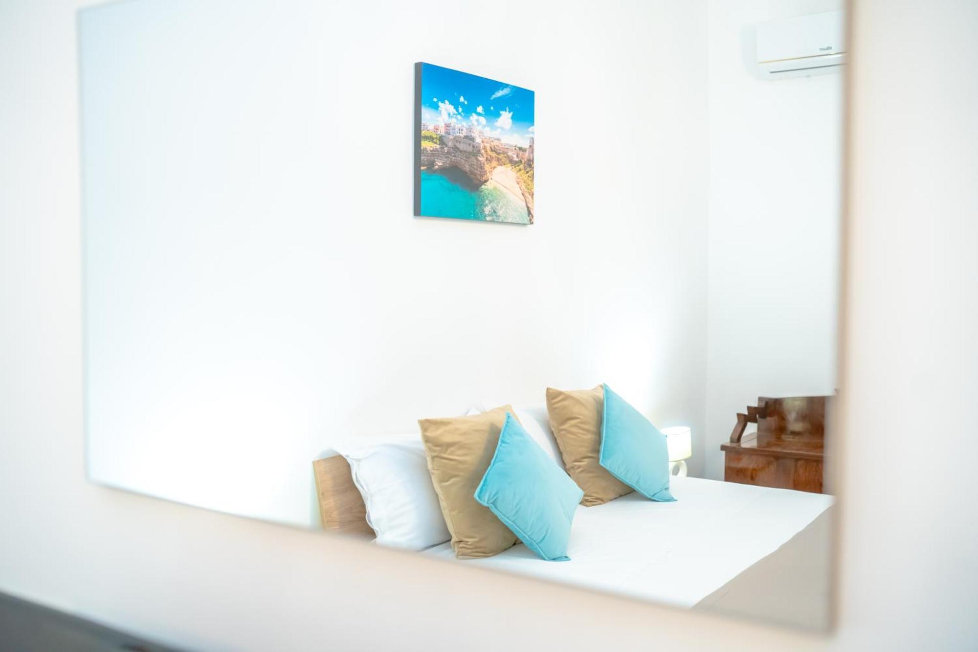Dimora Dante 310 Apartment Bari Luaran gambar